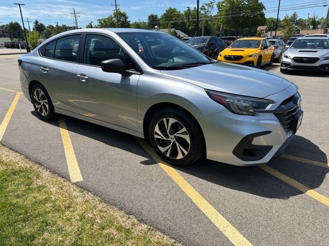 Used 2024 Subaru Legacy AWD/4WD image 3