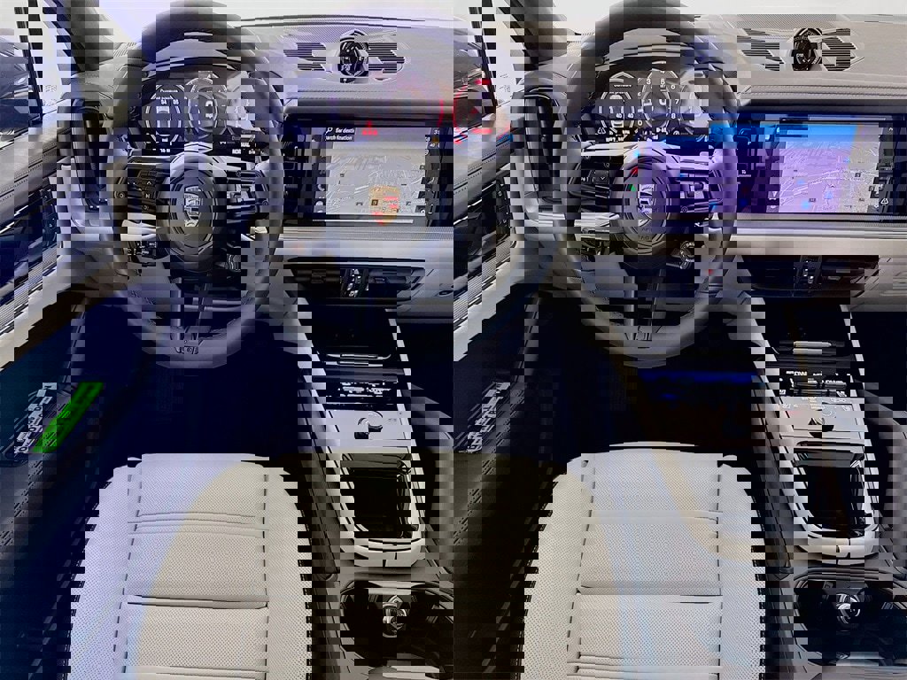 New 2026 Porsche Cayenne Coupe image 25