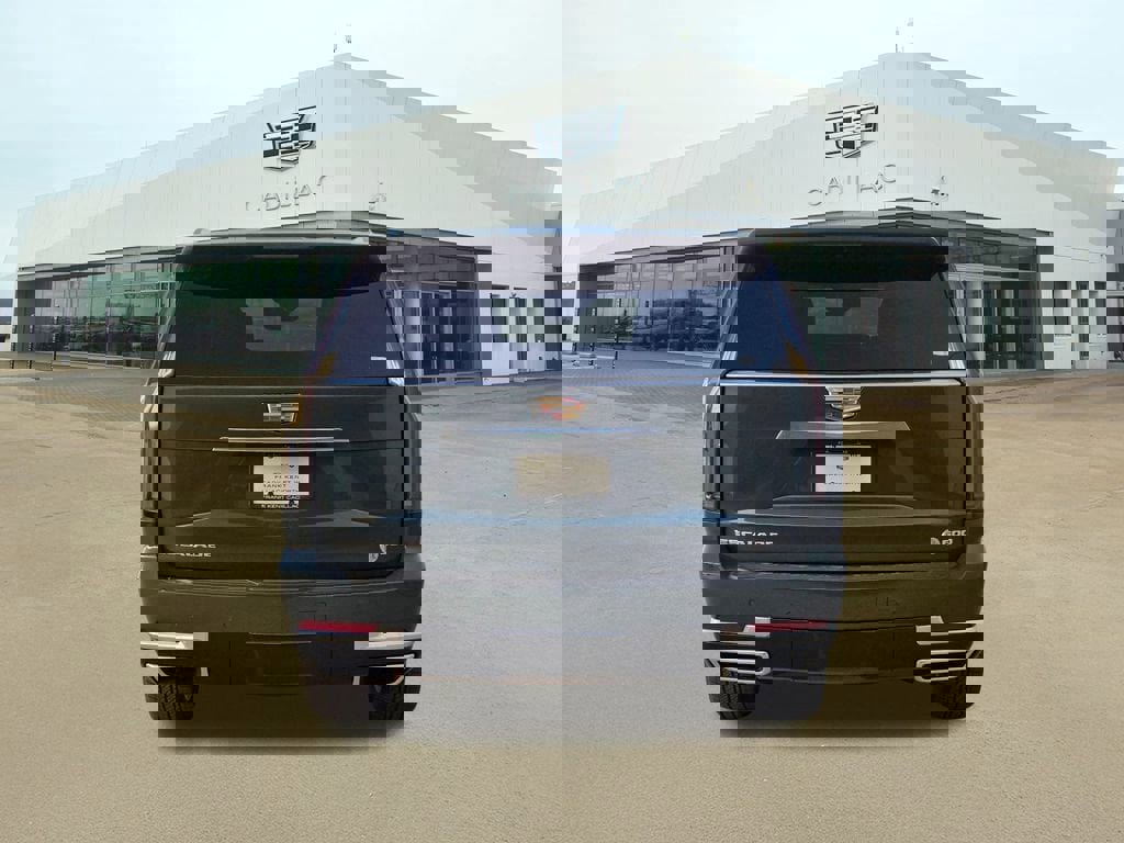 New 2026 Cadillac Escalade Luxury w/ LPO, Floor Liner Package image 5