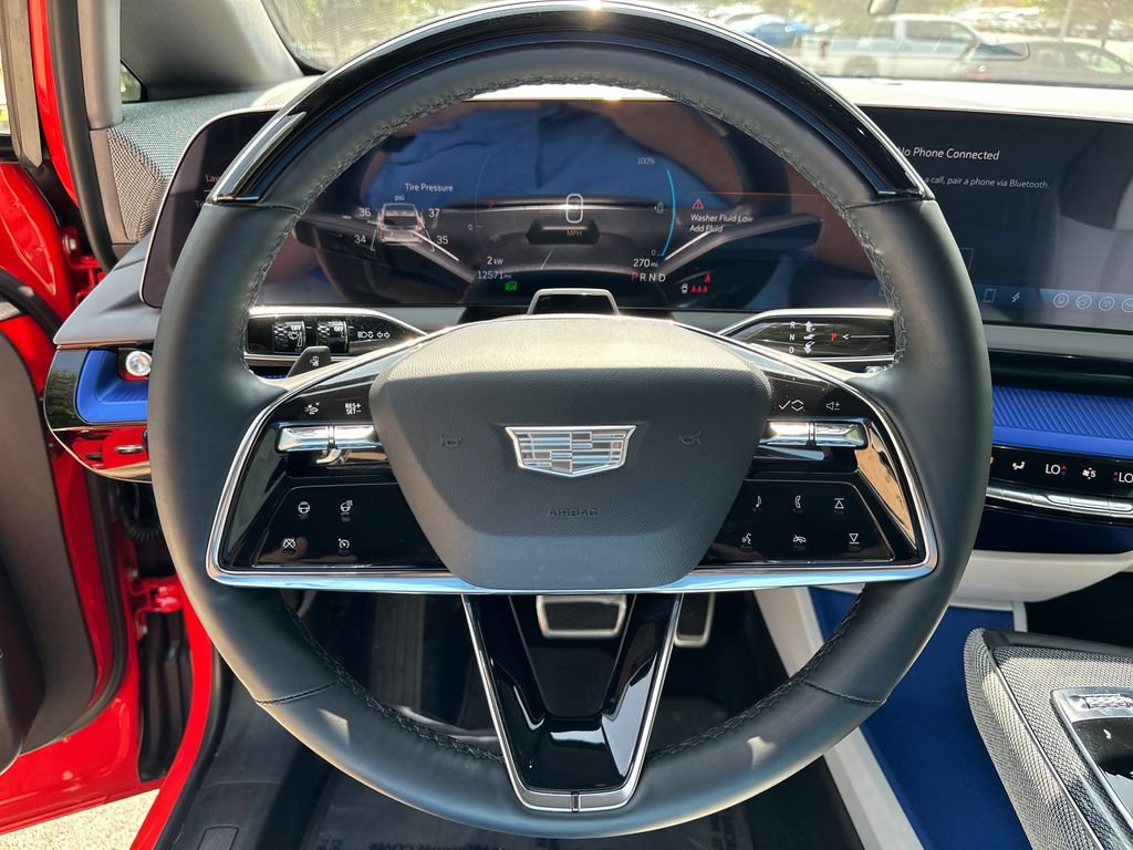 Used 2025 Cadillac Optiq Sport 1 AWD/4WD image 20