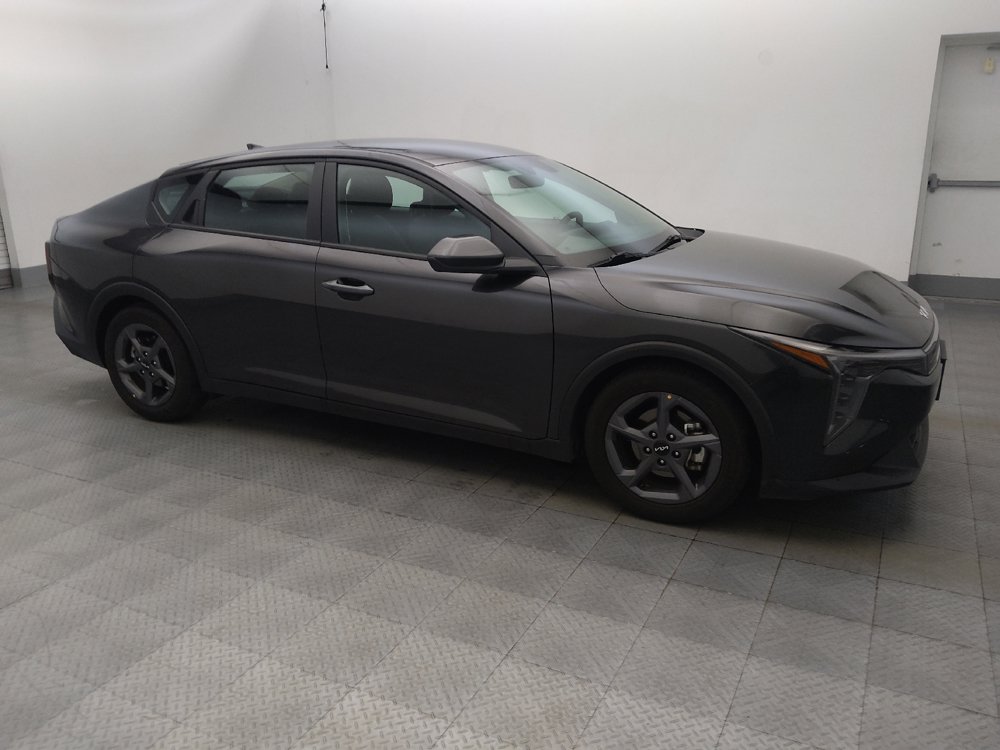 Used 2025 Kia K4 FWD image 11