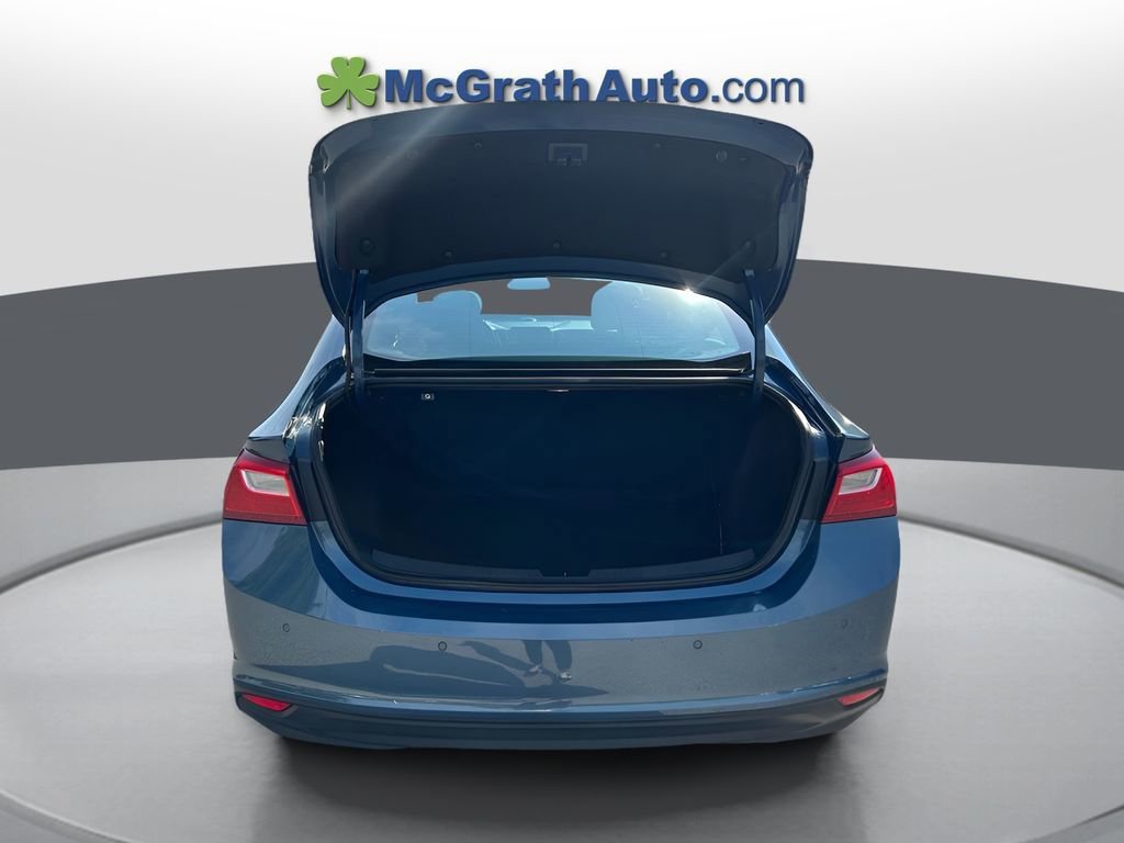 Used 2024 Chevrolet Malibu LT image 28