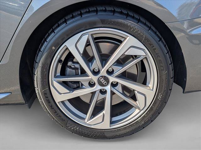 Used 2021 Audi A4 2.0T Premium Plus w/ Premium Plus Package AWD/4WD image 25
