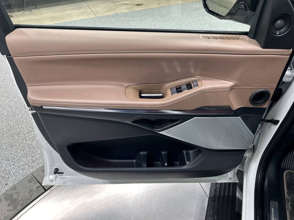 Used 2025 Lincoln Navigator L Black Label image 12