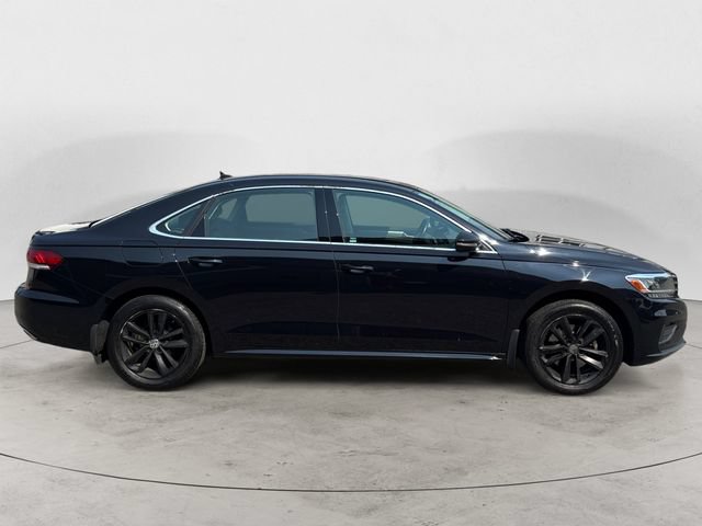 Used 2020 Volkswagen Passat 2.0T SE FWD image 4