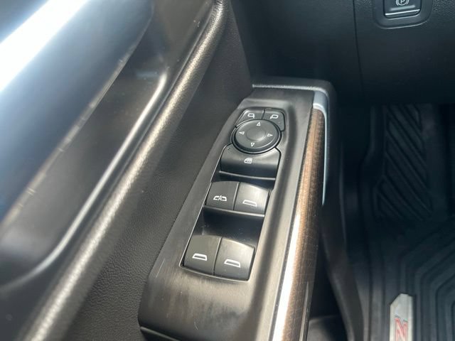 Used 2022 Chevrolet Silverado 1500 LT Trail Boss w/ Safety Package AWD/4WD image 27