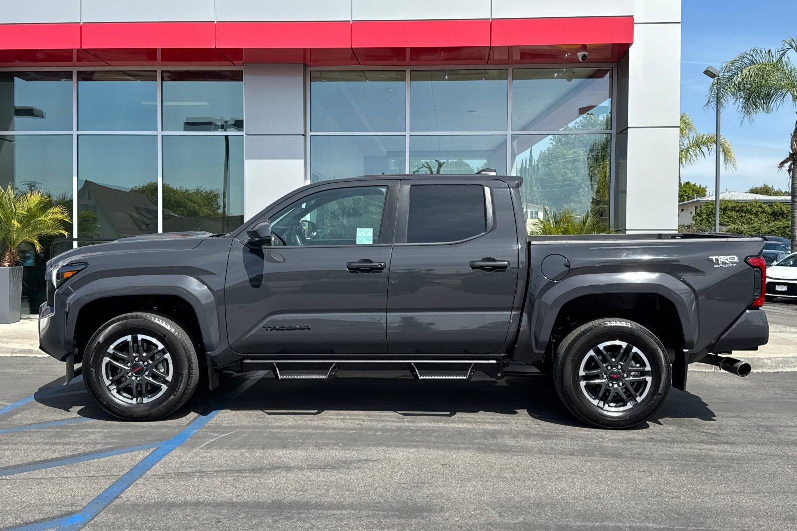 Certified 2024 Toyota Tacoma TRD Sport image 9