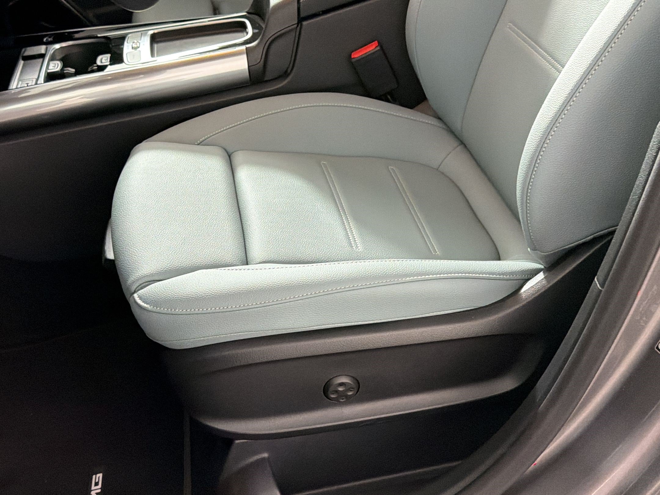New 2026 Mercedes-Benz GLA 35 AMG 4MATIC image 15