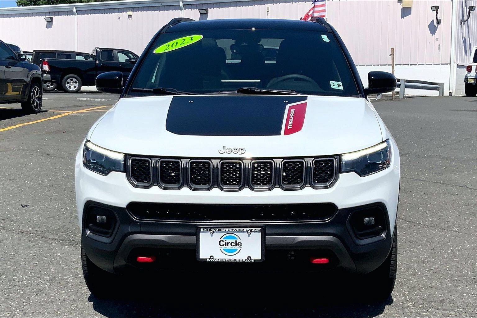Certified 2023 Jeep Compass Trailhawk w/ Trailhawk Elite Group AWD/4WD image 3