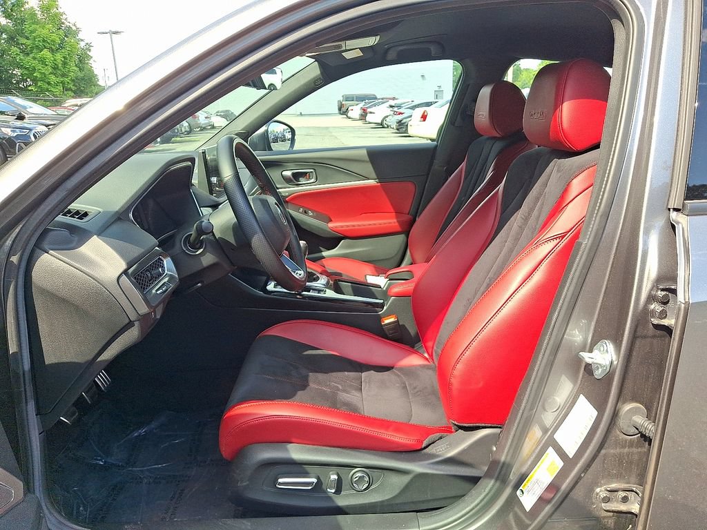 Used 2025 Acura Integra Type S FWD image 13