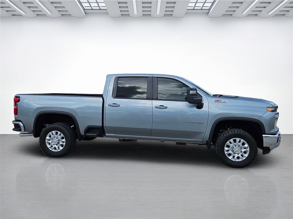 Used 2024 Chevrolet Silverado 2500 LT w/ All Star Edition image 4