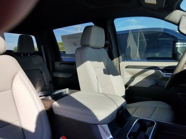 New 2026 Chevrolet Silverado 2500 LTZ w/ LTZ Convenience Package image 14