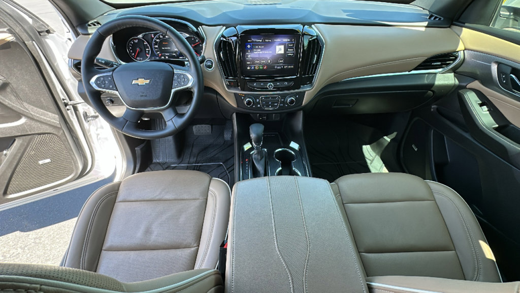 Used 2023 Chevrolet Traverse Premier image 26