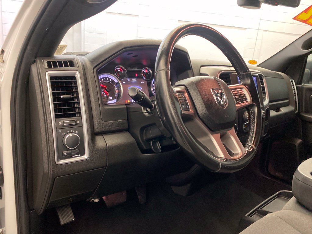 Used 2022 RAM 1500 Warlock w/ Electronics Group RWD image 12