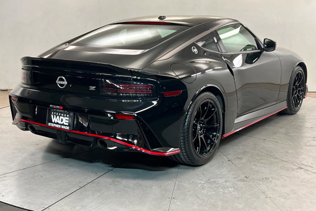 Used 2024 Nissan Z NISMO w/ Floor Mat Package RWD image 5