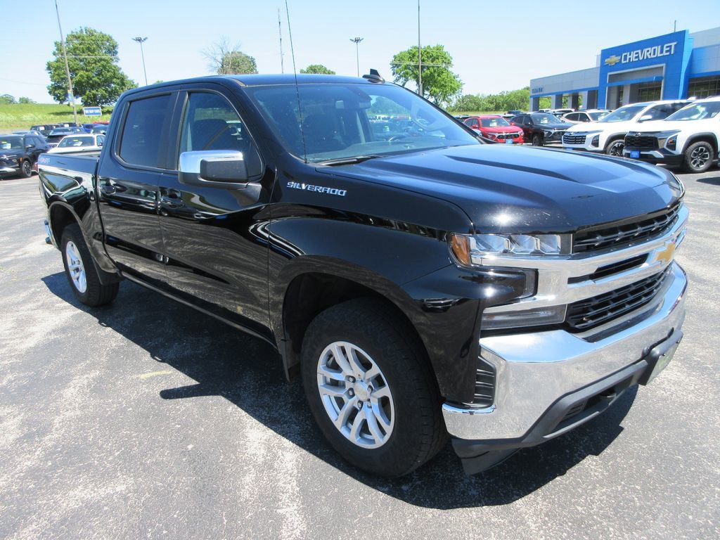Certified 2019 Chevrolet Silverado 1500 LT w/ All-Star Edition AWD/4WD image 7