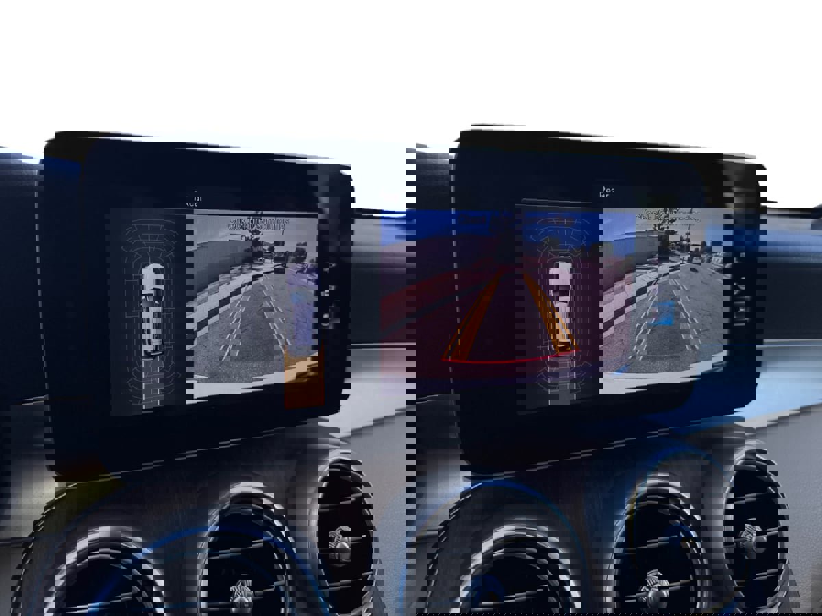 Used 2022 Mercedes-Benz GLC 300 4MATIC image 13