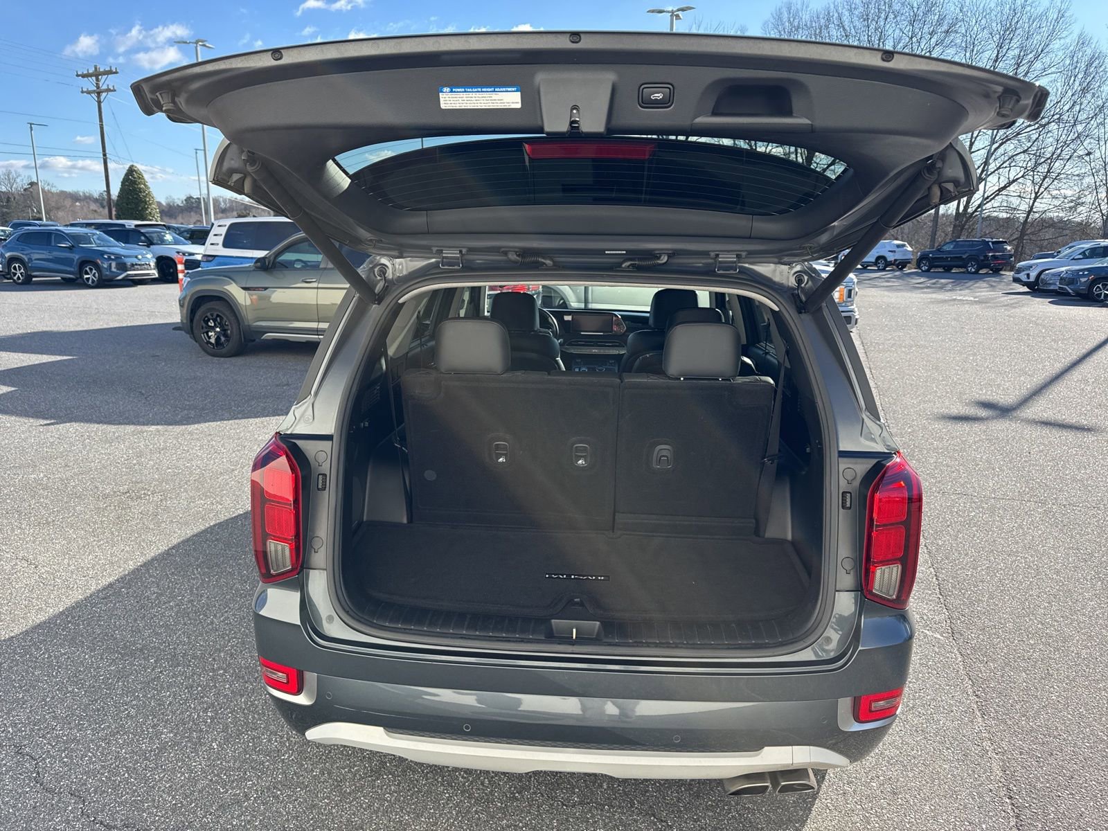 Used 2021 Hyundai Palisade Limited image 10