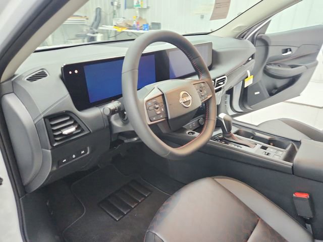 New 2026 Nissan Sentra SR w/ SR Premium Package image 18