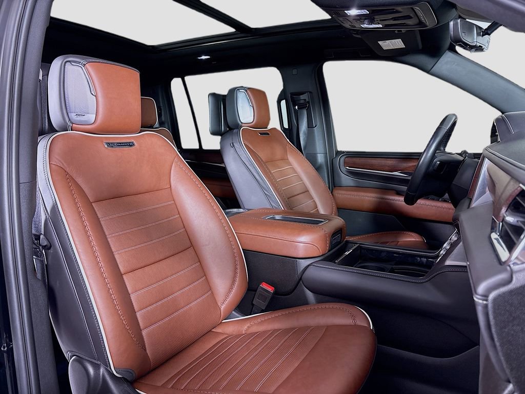 Certified 2023 GMC Yukon XL Denali Ultimate w/ LPO, Floor Liner Package AWD/4WD image 36