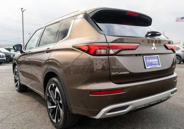 Used 2022 Mitsubishi Outlander SEL image 8