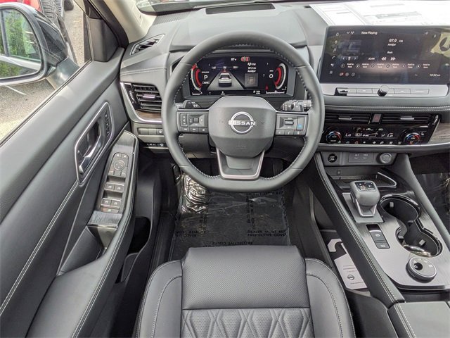 New 2026 Nissan Rogue Platinum w/ Platinum Premium Package image 18