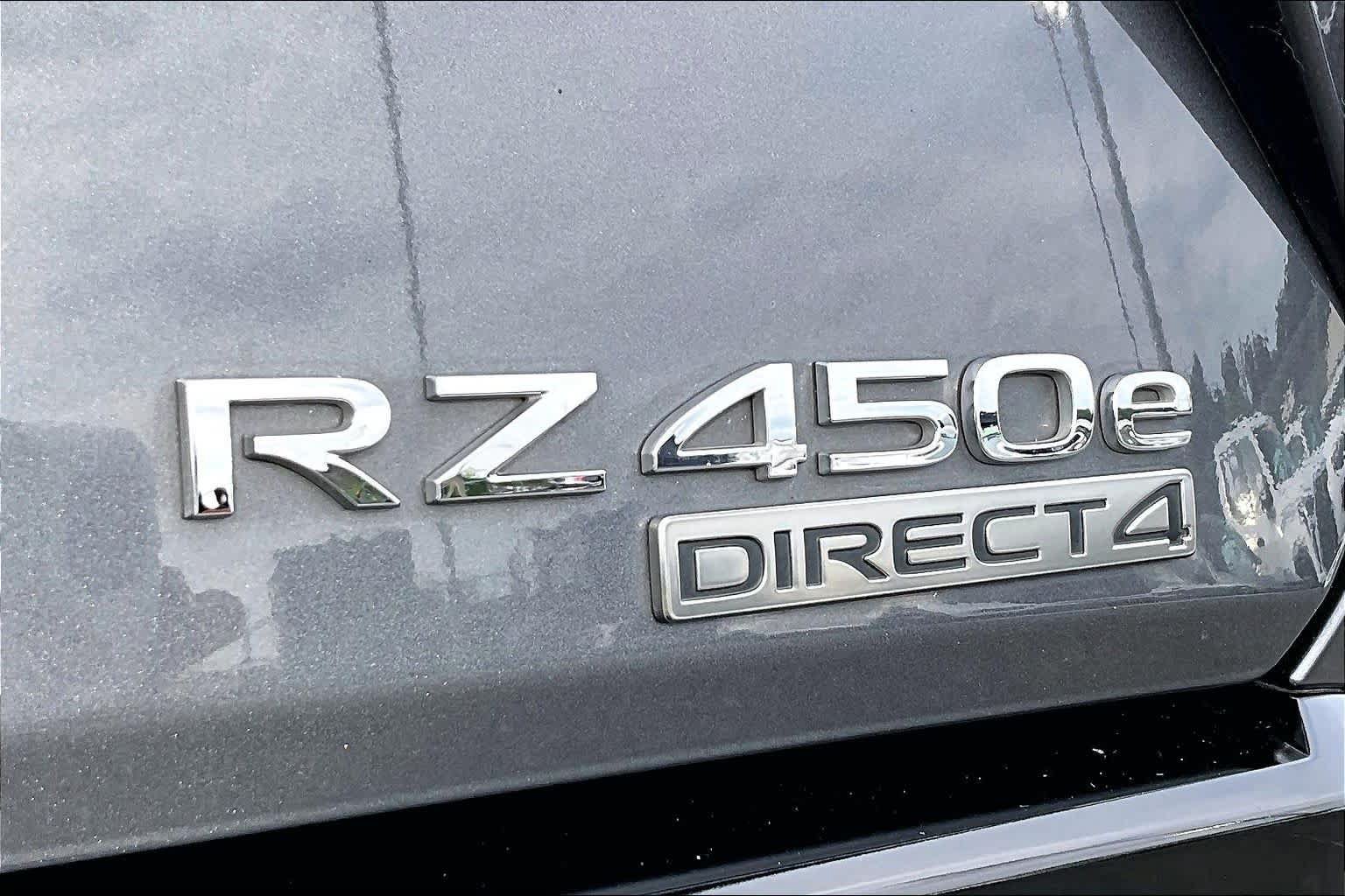 Used 2023 Lexus RZ 450e Premium w/ Technology Package AWD/4WD image 9