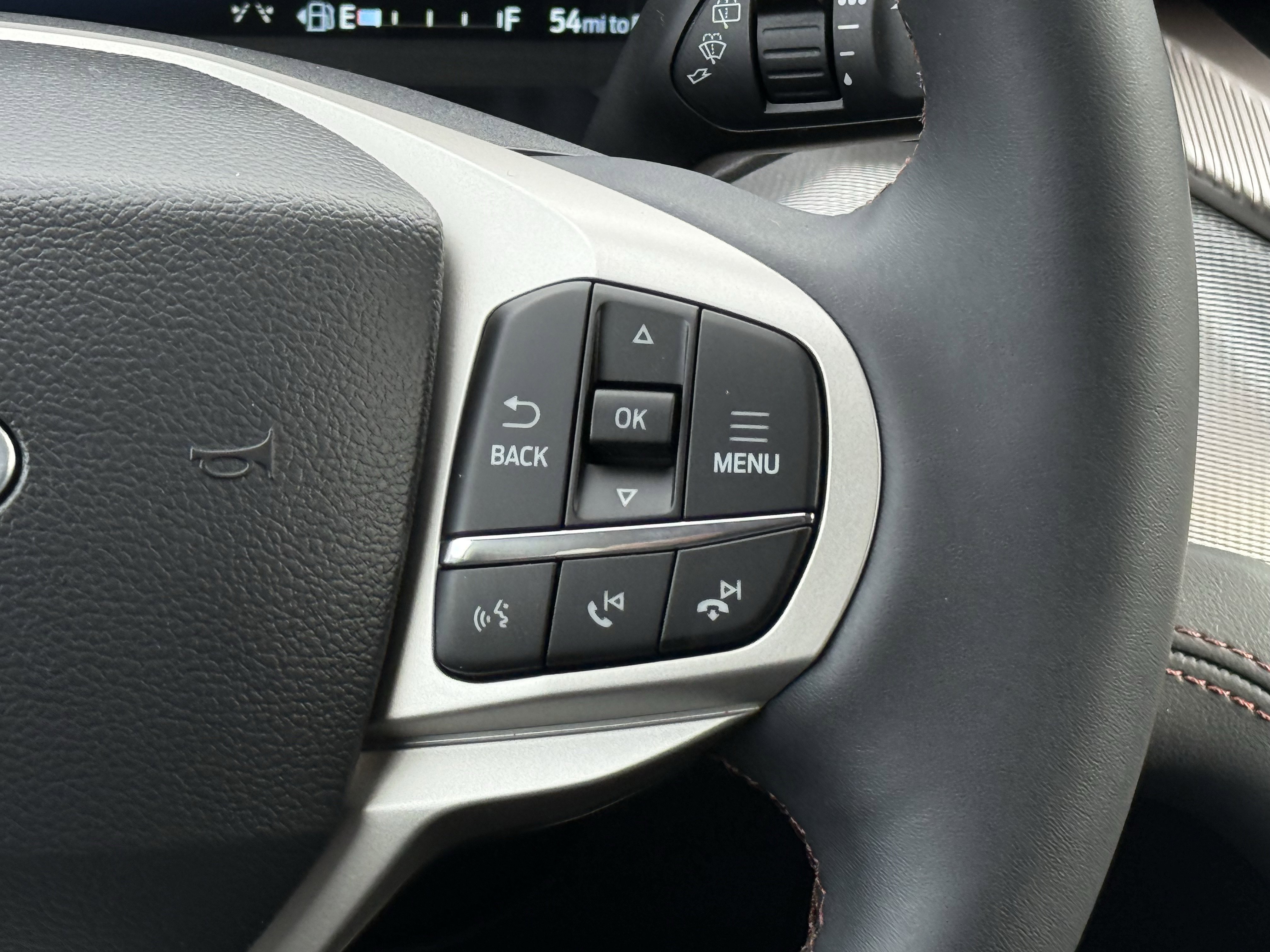 New 2026 Ford Explorer Active RWD image 25