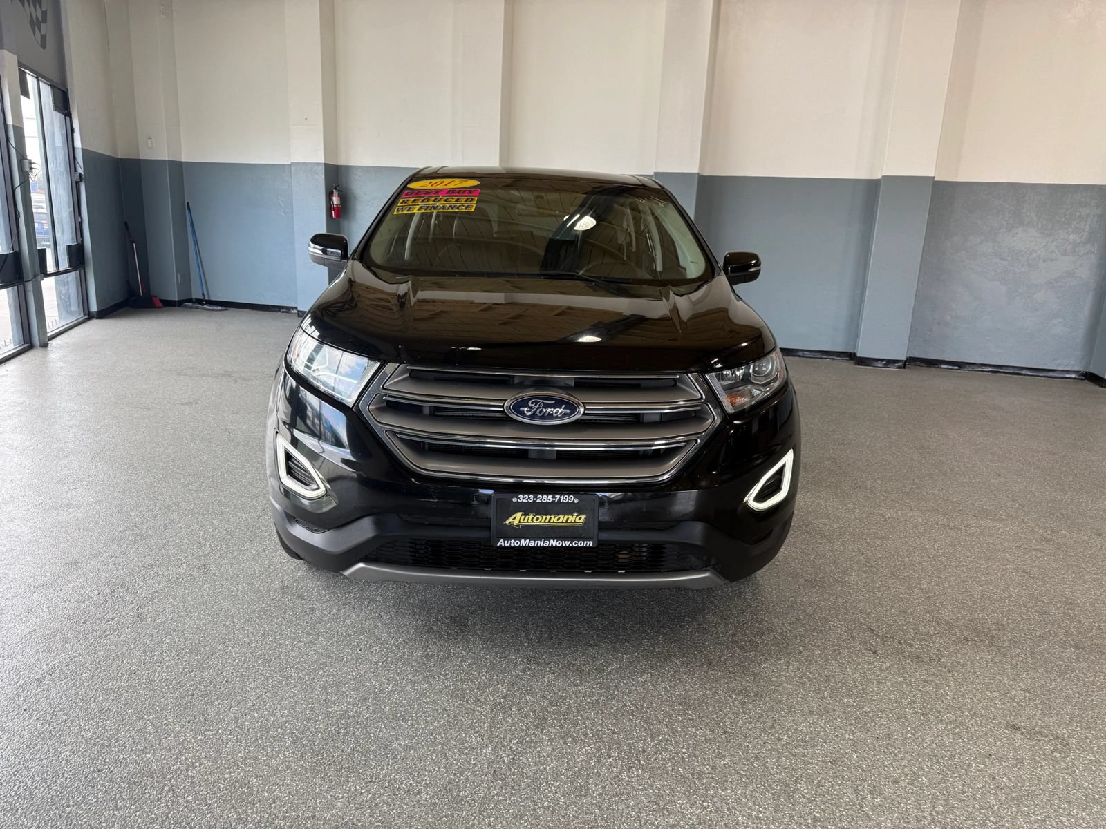 Used 2017 Ford Edge SEL w/ Equipment Group 201A FWD image 2