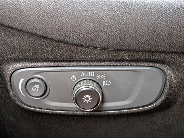 Used 2020 Chevrolet Equinox LS w/ LPO, Floor Liner Package AWD/4WD image 12