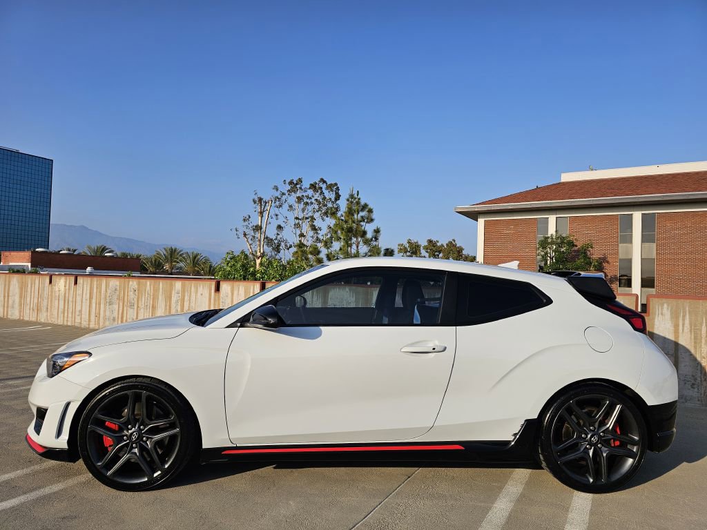 Used 2020 Hyundai Veloster N w/ Performance Package image 6