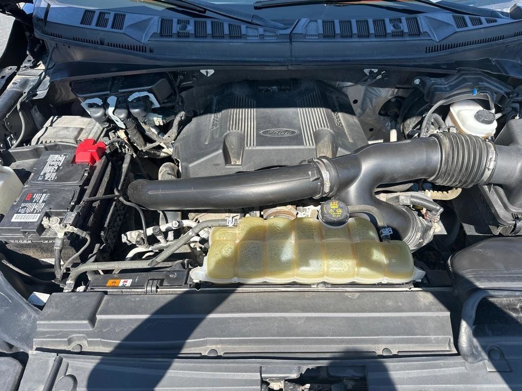 Used 2020 Ford F150 Lariat w/ Equipment Group 502A Luxury AWD/4WD image 42
