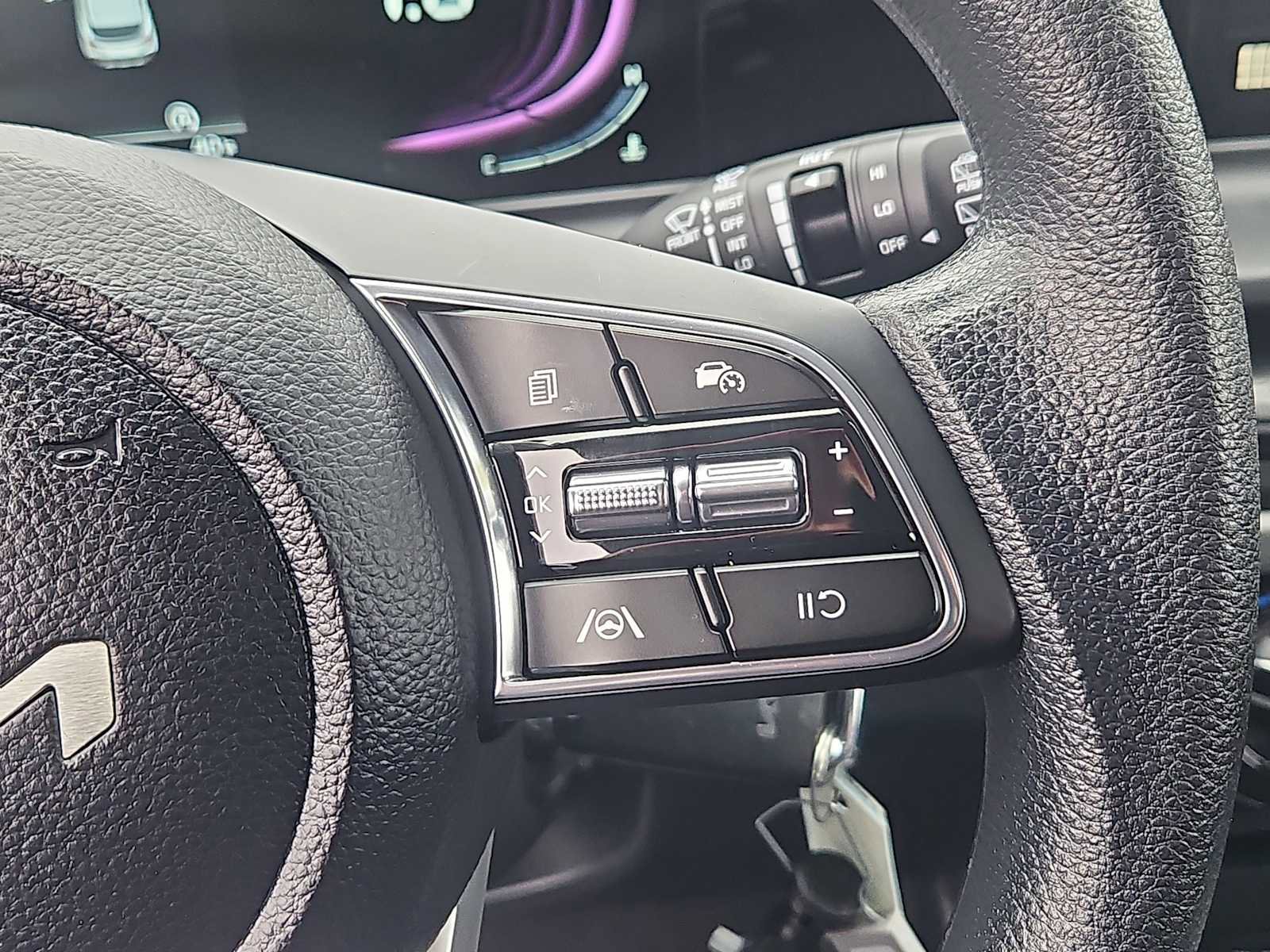 Used 2024 Kia Seltos LX AWD/4WD image 20