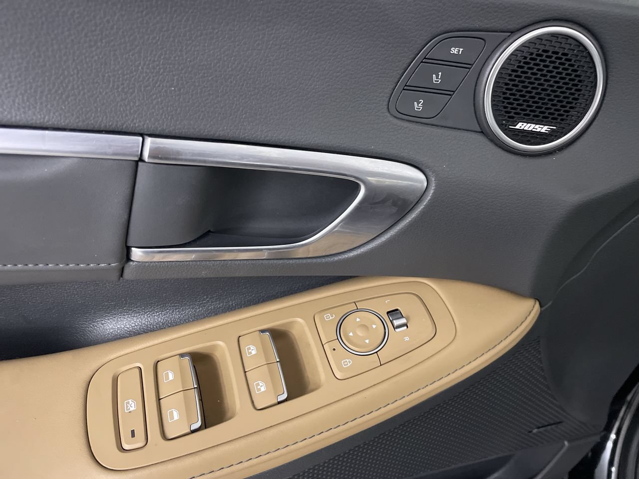 Used 2020 Hyundai Sonata Limited FWD image 11