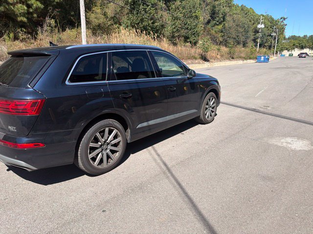 Used 2017 Audi Q7 3.0T Prestige AWD/4WD image 6