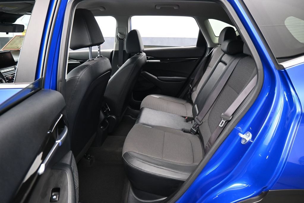Used 2023 Kia Seltos Nightfall Edition AWD/4WD image 30