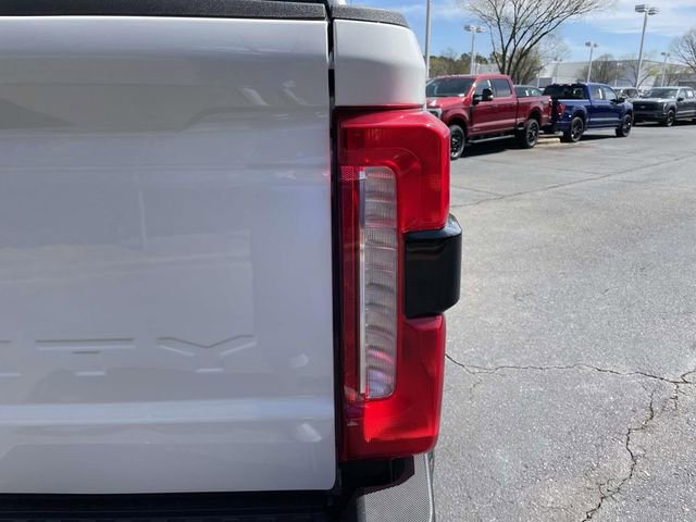 New 2026 Ford F250 Lariat w/ Black Appearance Package image 35