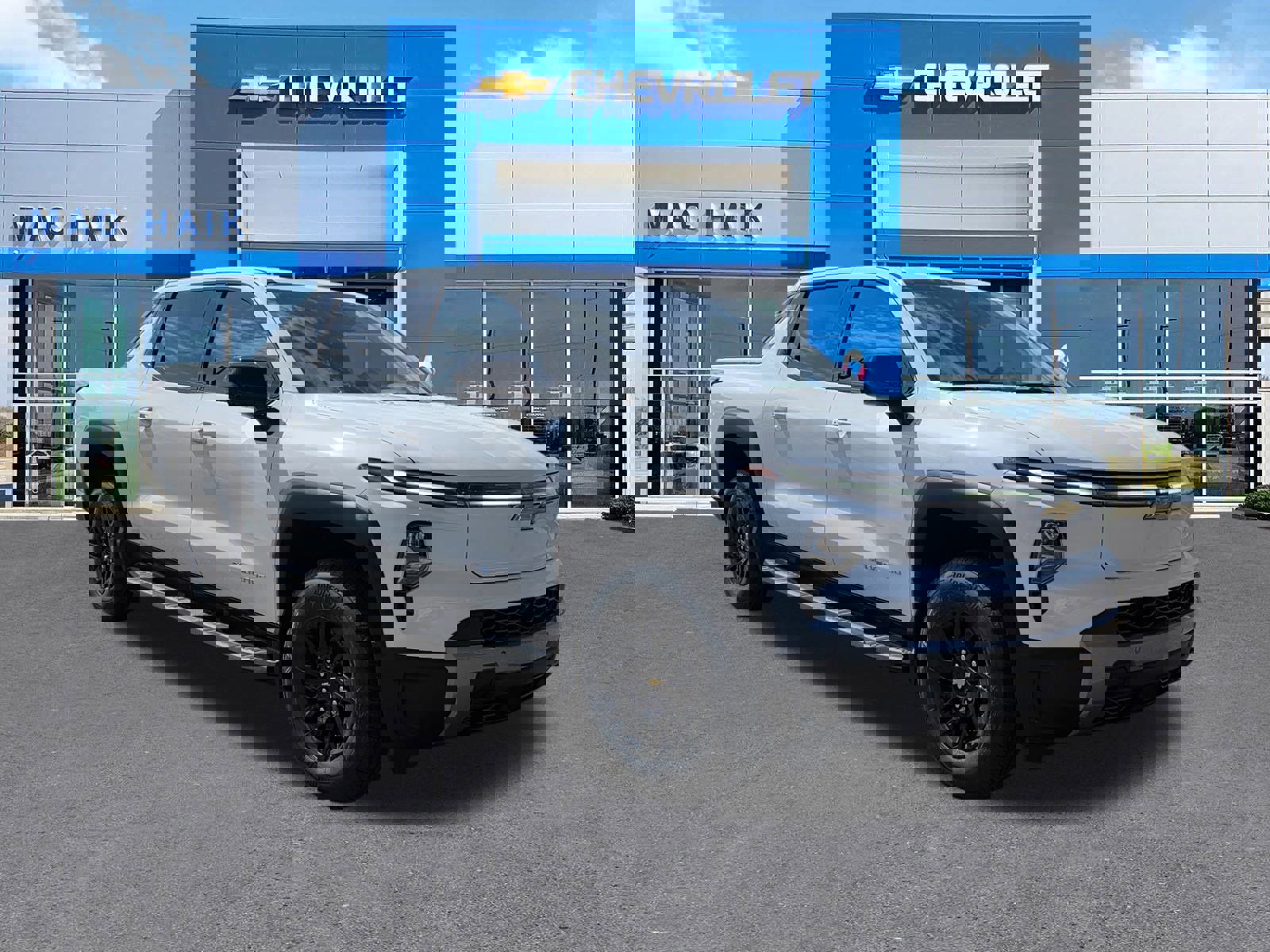 New 2026 Chevrolet Silverado EV LT image 2