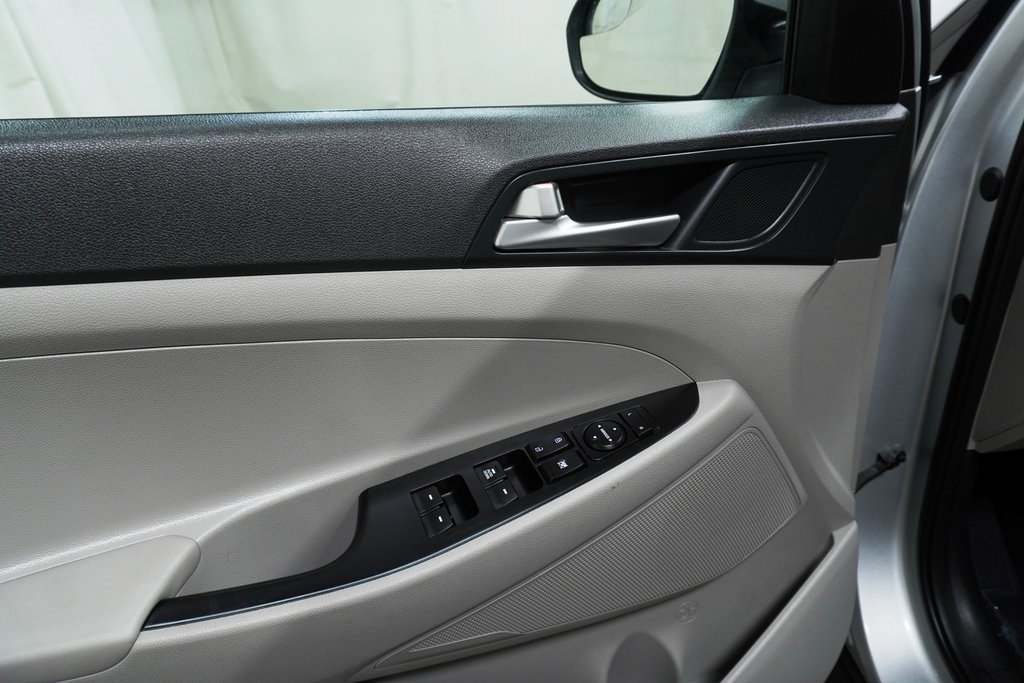 Used 2019 Hyundai Tucson SE image 20