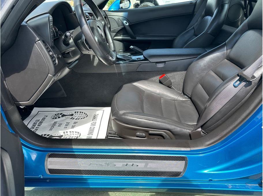 Used 2008 Chevrolet Corvette Coupe w/ Preferred Equipment Group RWD image 13