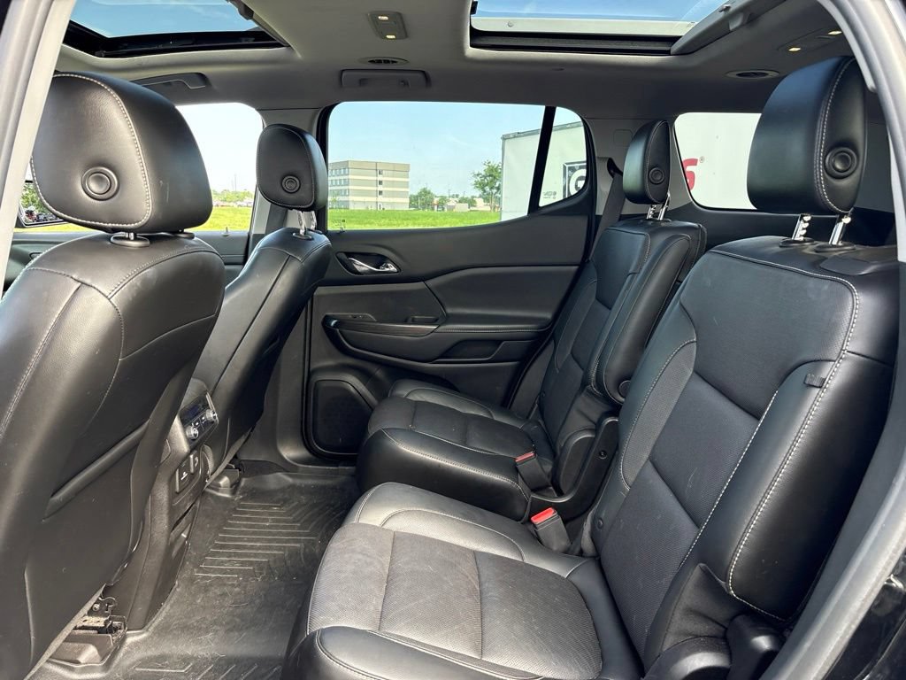 Used 2019 GMC Acadia SLT FWD image 16
