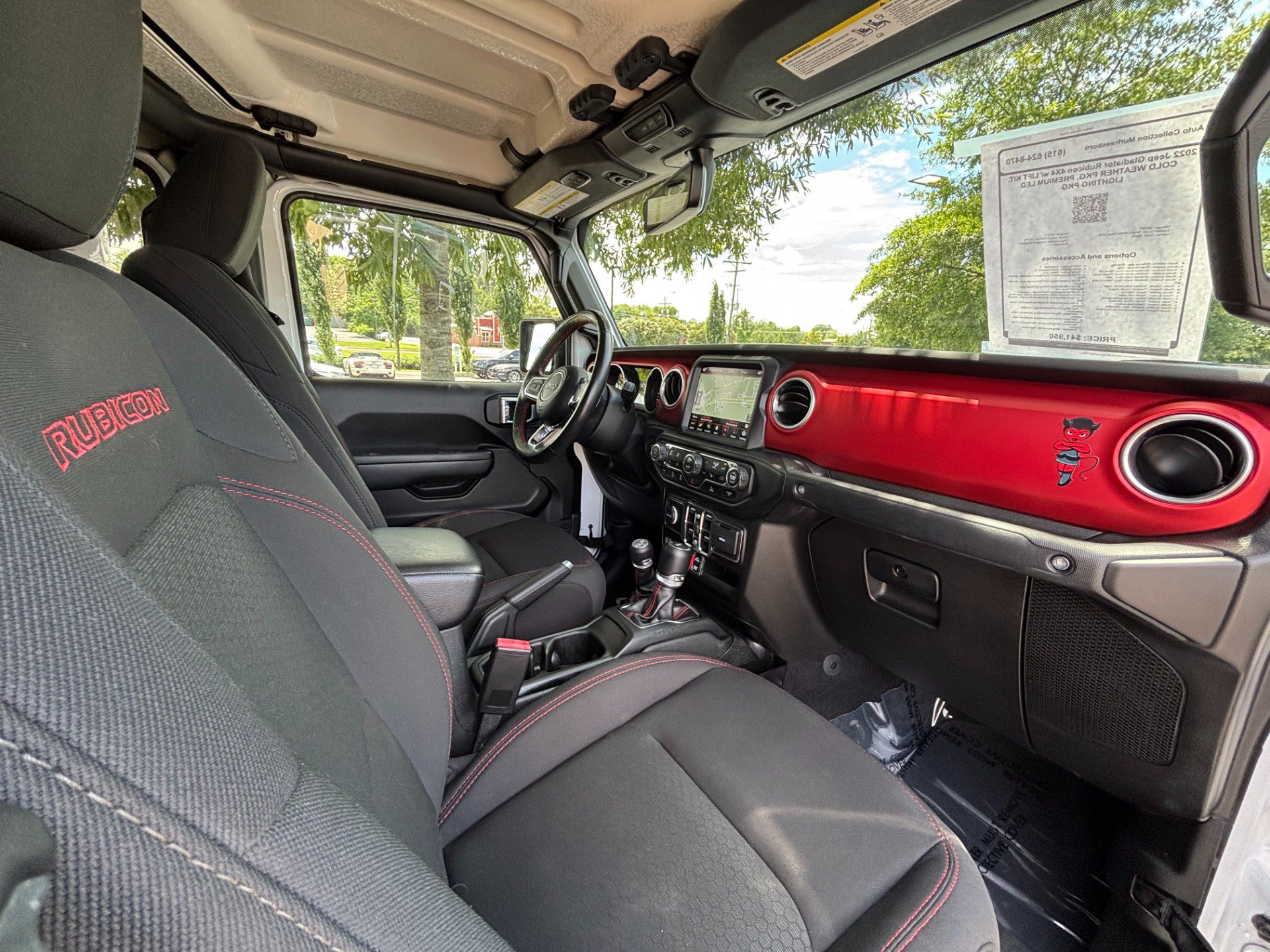 Used 2022 Jeep Gladiator Rubicon w/ LED Lighting Group AWD/4WD image 22