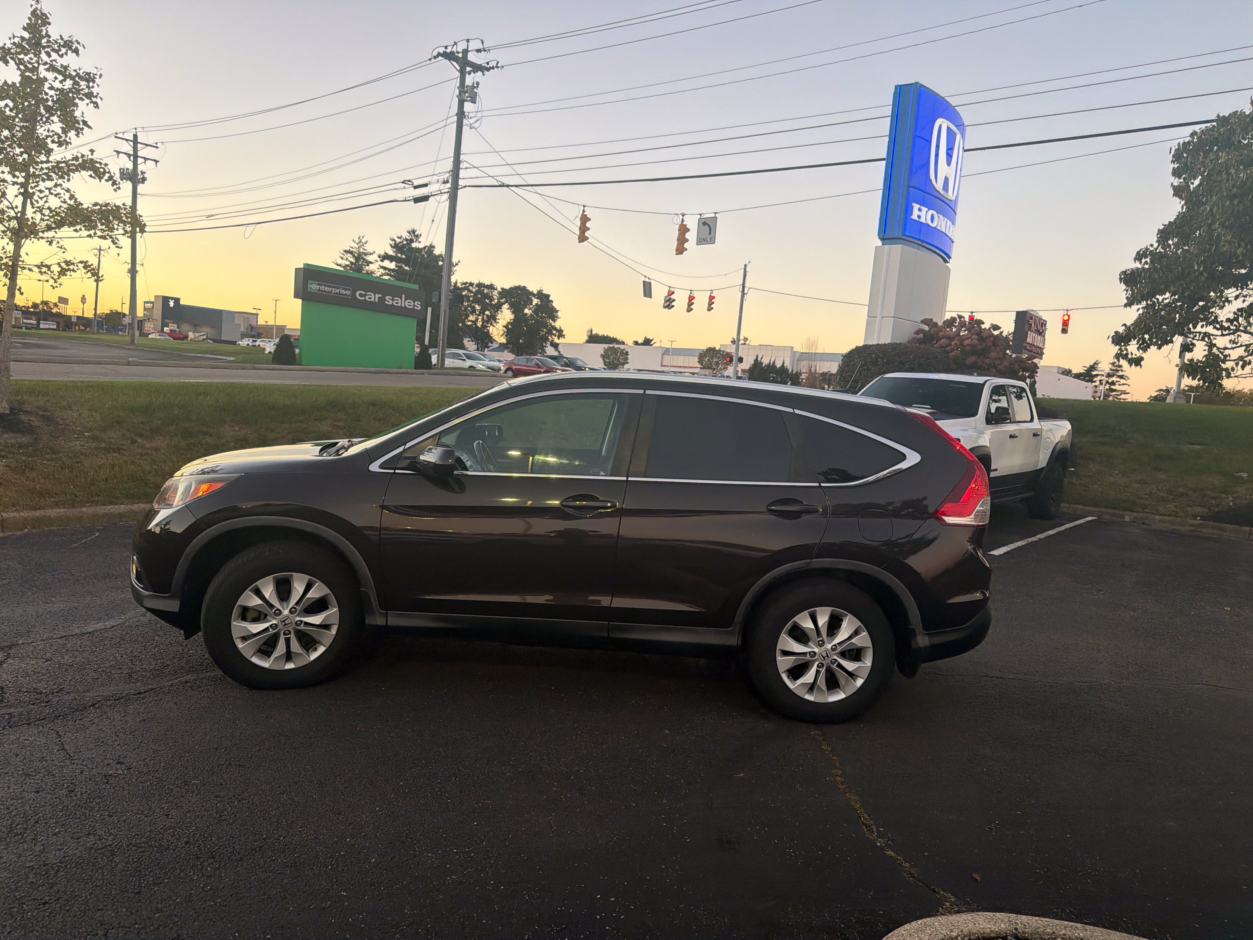 Used 2014 Honda CR-V EX-L image 9