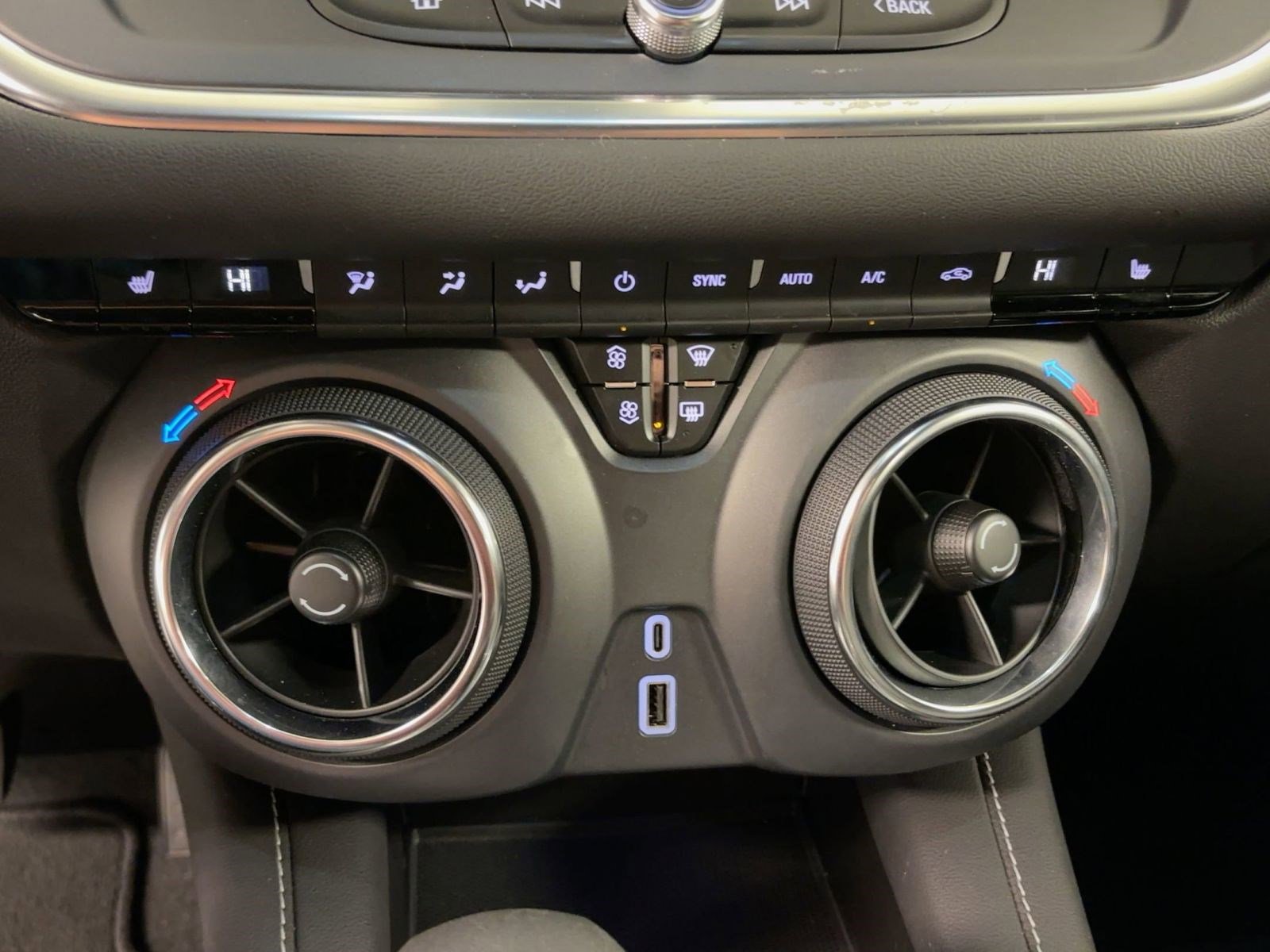 Certified 2025 Chevrolet Blazer LT image 26