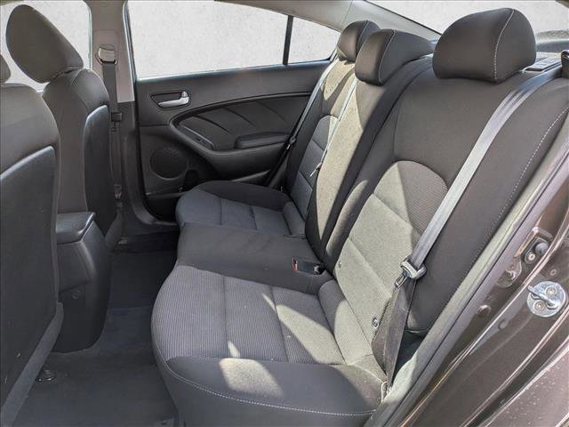 Used 2018 Kia Forte LX image 18