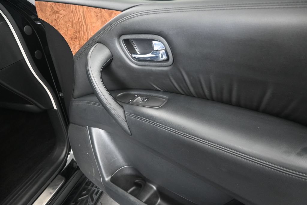 Used 2022 Nissan Armada SL RWD image 24