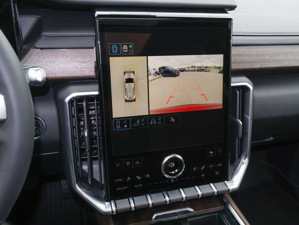 New 2026 GMC Acadia Denali Ultimate w/ LPO, Floor Liner Package AWD/4WD image 20