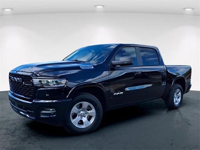 New 2026 RAM 1500 4x4 Crew Cab image 2