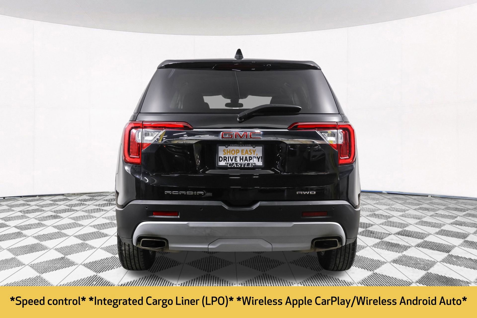 Used 2023 GMC Acadia SLE w/ LPO, Floor Liner Package image 17