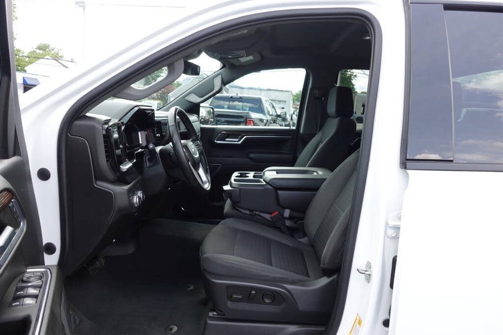 Used 2023 GMC Sierra 1500 Elevation AWD/4WD image 18